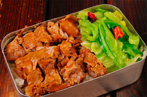 湘厨老饭盒加盟